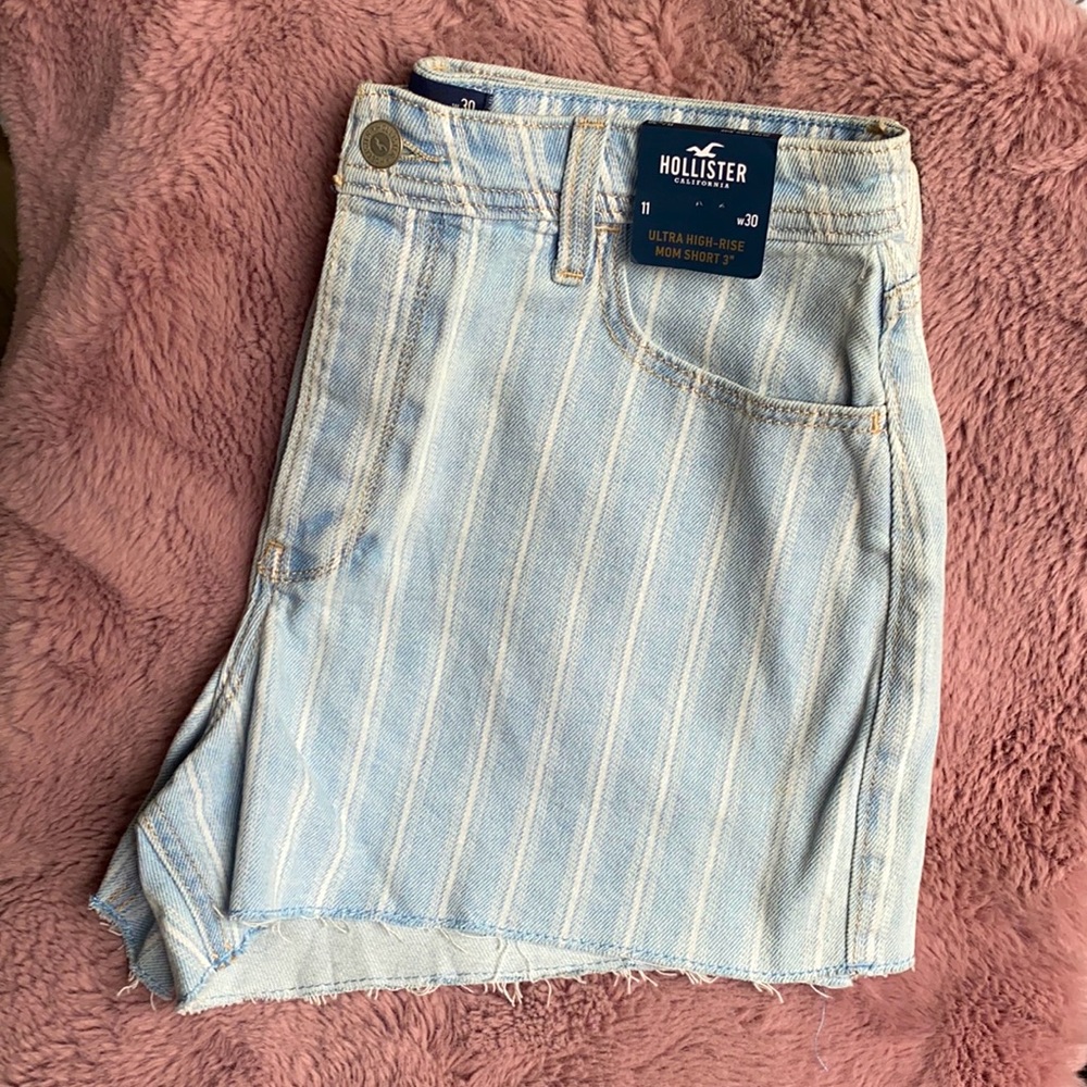 ✨Hollister | Striped Jean Shorts✨